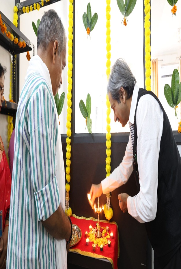 Traditional Lamp Lighting Ceremony